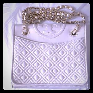 Tory Burch Fleming Medium Quilted Leather w/ Chain